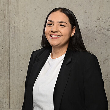 Narin Mustafa, Kita-Leitung
