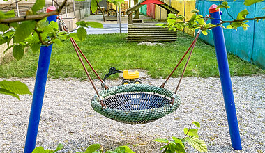 Kita Little Giants München Ramersdorf Neuperlach - Gartenschaukel