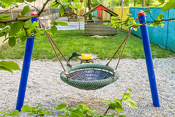 Kita Little Giants München Ramersdorf Neuperlach - Gartenschaukel