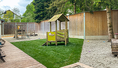 Kita Little Giants München Waldperlach - Spielplatz